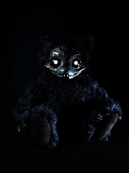 Shadow Foxy: FREDBEARZ - Five Nights at Freddy's Inspired CRYPTCRITZ