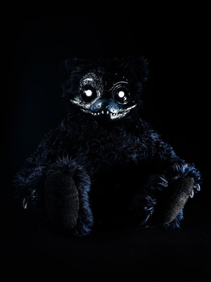 Shadow Foxy: FREDBEARZ - Five Nights at Freddy's Inspired CRYPTCRITZ