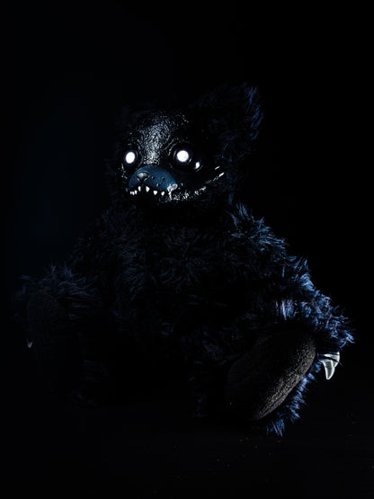 Shadow Foxy: FREDBEARZ - Five Nights at Freddy's Inspired CRYPTCRITZ