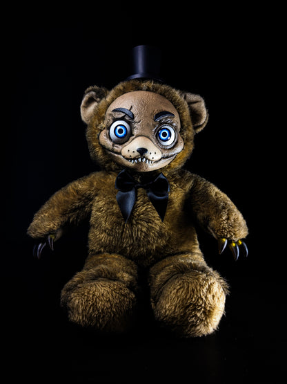 Withered Freddy: FREDBEARZ - Five Nights at Freddy's Inspired CRYPTCRITZ