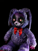 Load image into Gallery viewer, Withered Bonnie: FREDBEARZ - Five Nights at Freddy&#39;s Inspired CRYPTCRITZ
