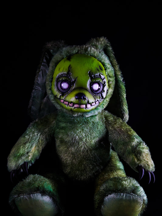 Springtrap: FREDBEARZ - Five Nights at Freddy's Inspired CRYPTCRITZ