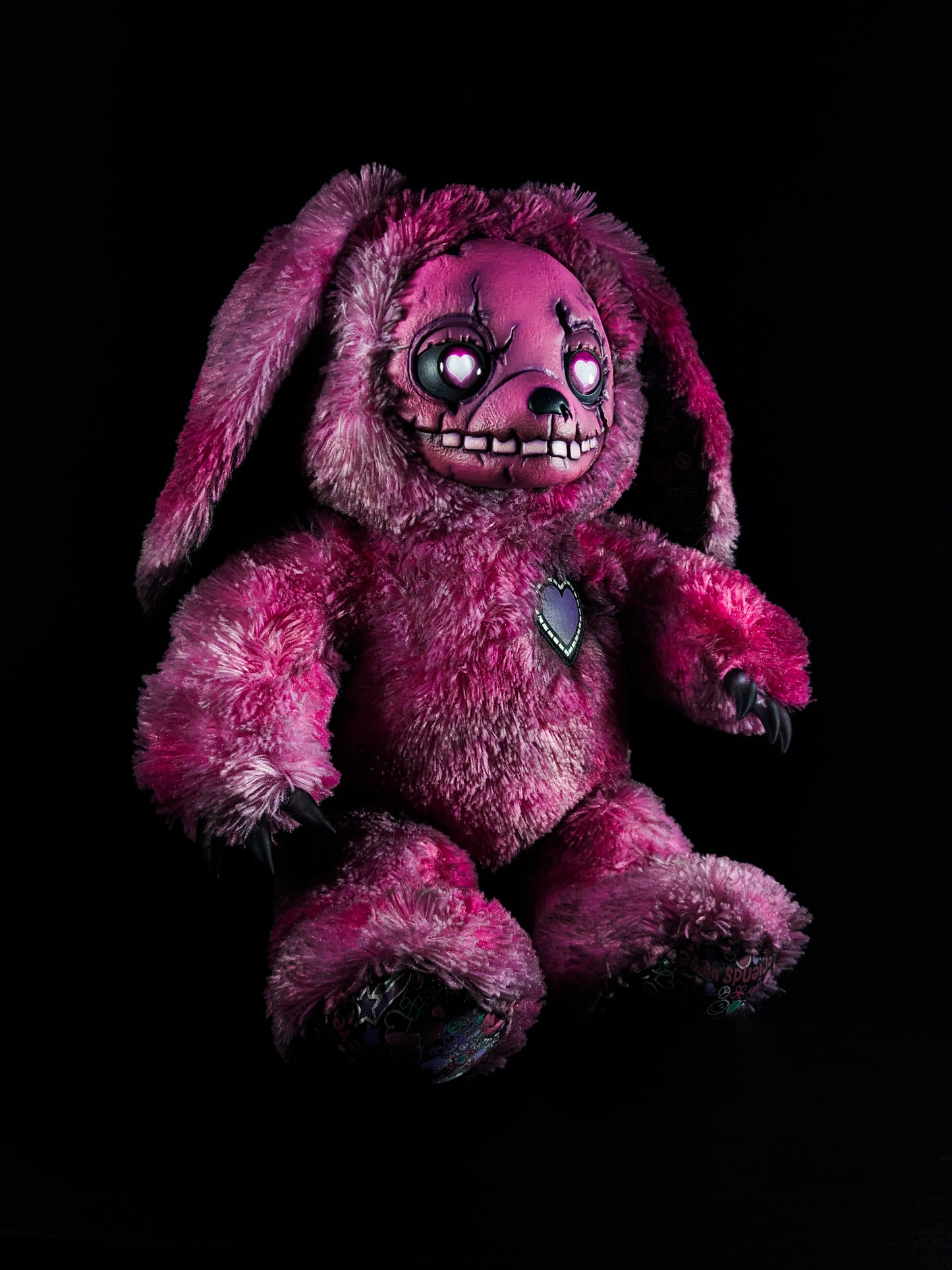 Lovetrap: FREDBEARZ - Five Nights at Freddy's Inspired CRYPTCRITZ