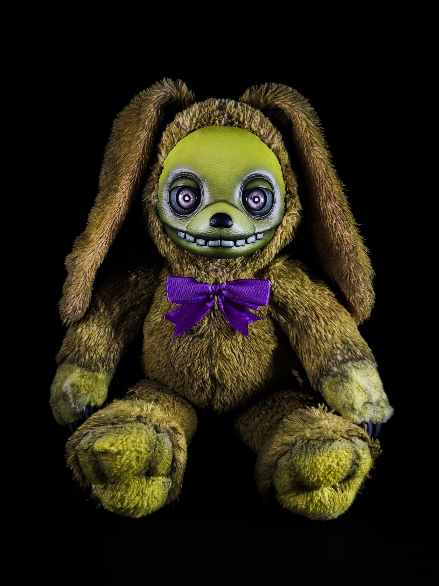 Withered Spring Bonnie: FREDBEARZ - Five Nights at Freddy's Inspired CRYPTCRITZ