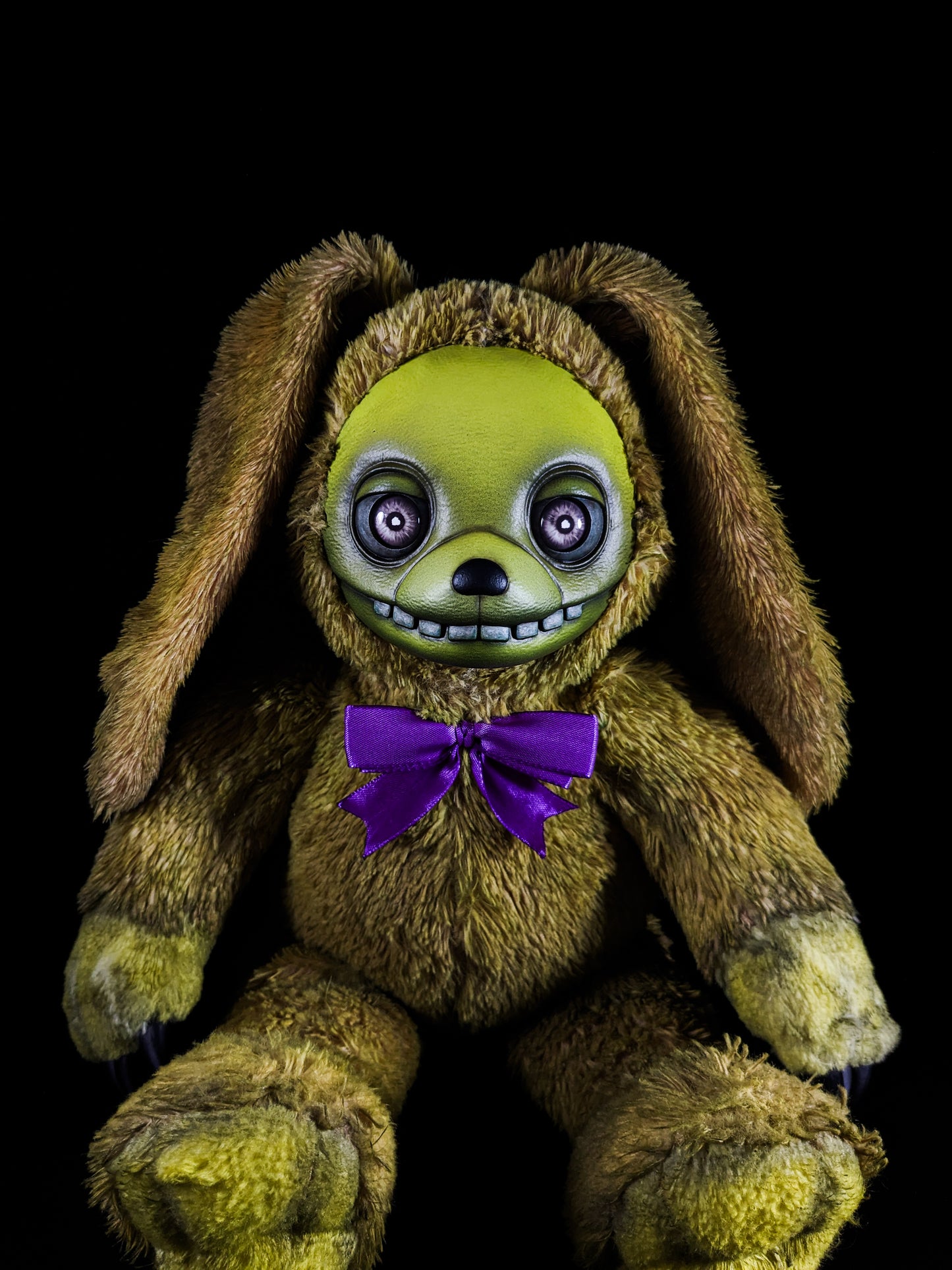 Withered Spring Bonnie: FREDBEARZ - Five Nights at Freddy's Inspired CRYPTCRITZ