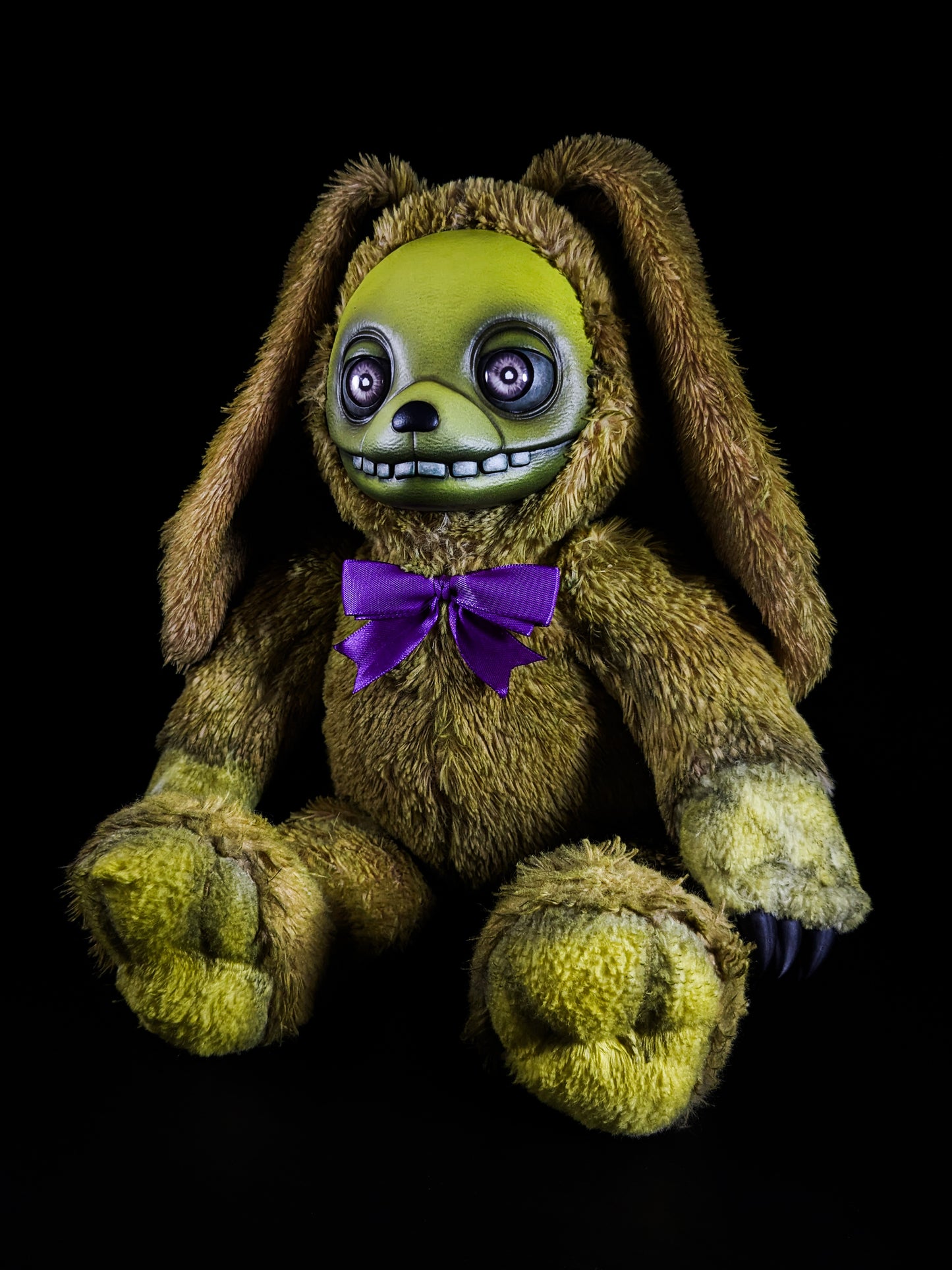 Withered Spring Bonnie: FREDBEARZ - Five Nights at Freddy's Inspired CRYPTCRITZ