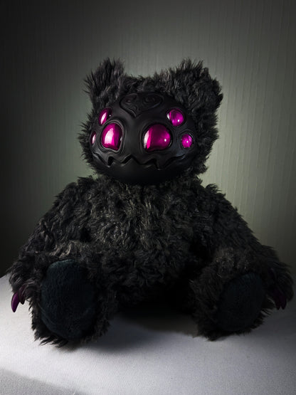 Arakobe (Silk Shadow Ver.) - CRYPTCRITS Monster Art Doll Plush Toy