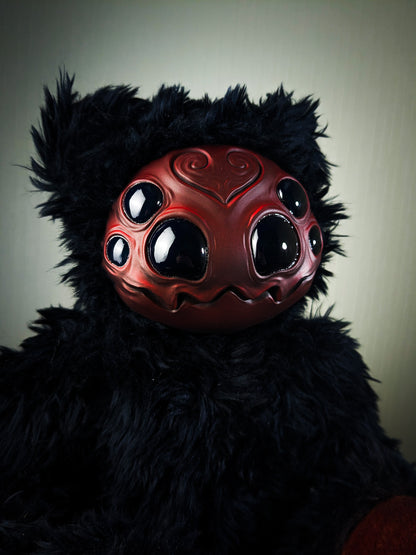Arakobe (Krimson Krawler Ver.) - CRYPTCRITS Monster Art Doll Plush Toy