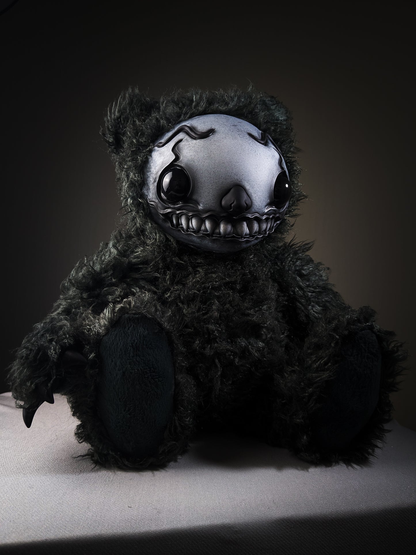 Rottlez (Earl Grey Ver.) - CRYPTCRITS Monster Art Doll Plush Toy