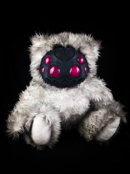 Arakobe (White Wanderer Ver.) - CRYPTCRITS Monster Art Doll Plush Toy