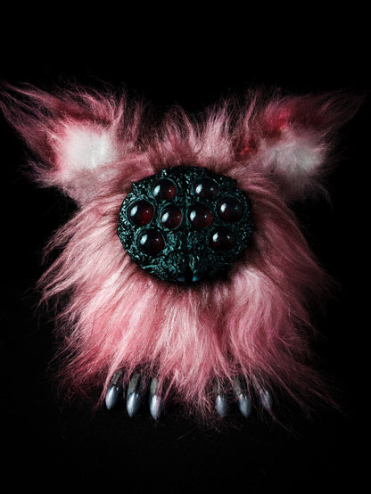 Svinknid - Custom Electronic Furby Spider Art Doll Plush Toy