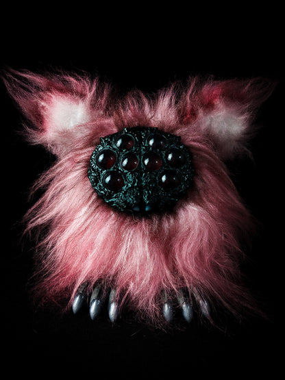 Svinknid - Custom Electronic Furby Spider Art Doll Plush Toy