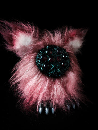 Svinknid - Custom Electronic Furby Spider Art Doll Plush Toy