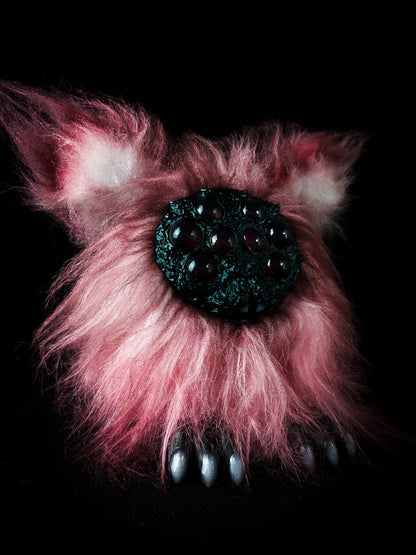 Svinknid - Custom Electronic Furby Spider Art Doll Plush Toy