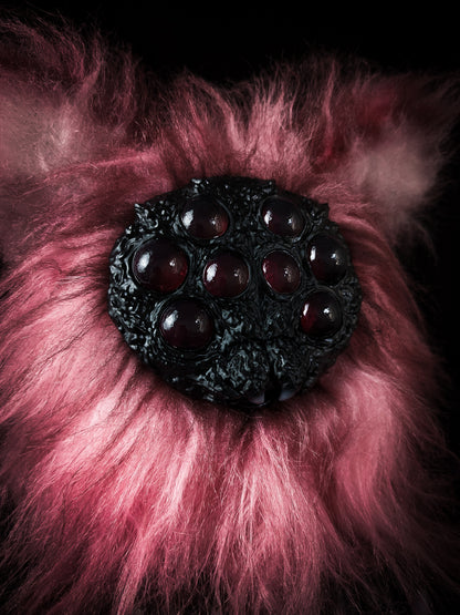 Svinknid - Custom Electronic Furby Spider Art Doll Plush Toy