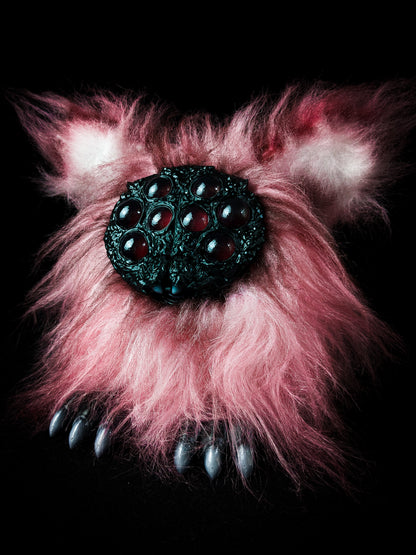 Svinknid - Custom Electronic Furby Spider Art Doll Plush Toy