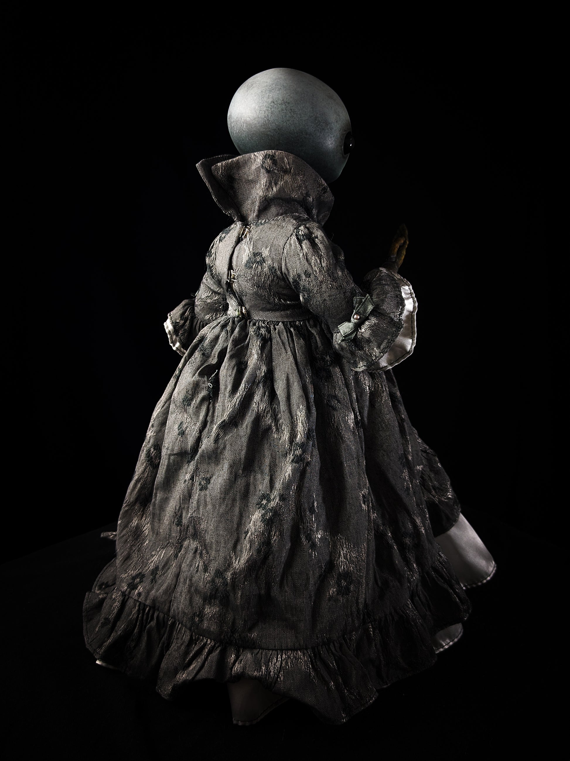 Depression Dolls: TOKAWEPT - Handmade Posable Gothic Art Doll for Enigmatic Souls