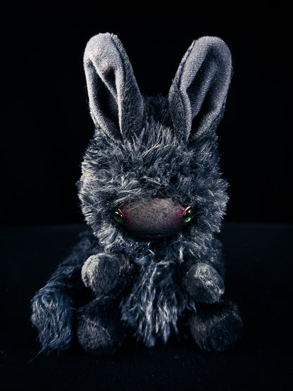 LIMEBERRY - MINICRITS Cryptid Art Doll Plush Toy