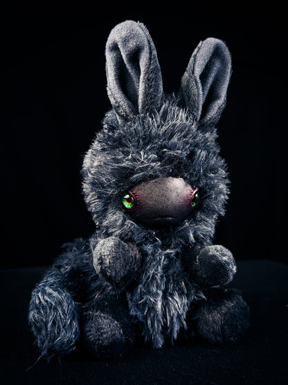 LIMEBERRY - MINICRITS Cryptid Art Doll Plush Toy