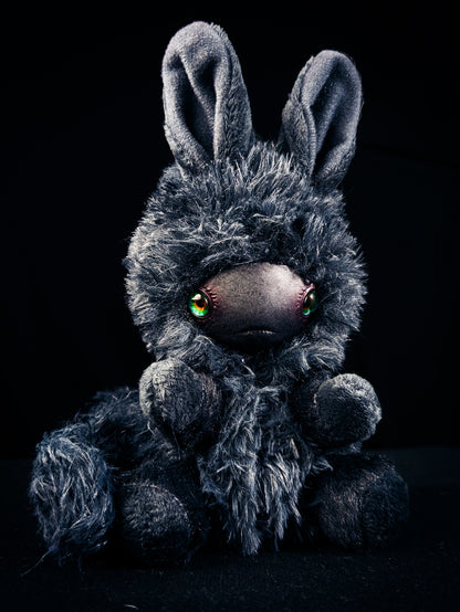 LIMEBERRY - MINICRITS Cryptid Art Doll Plush Toy