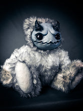 Load image into Gallery viewer, Icey Heart: AZAGARR - CRYPTCRITZ Handcrafted Cute Horned Art Doll Plush Toy for Shadowy Enchantresses
