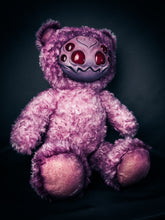 Load image into Gallery viewer, Spindly Sprinkle: ARAKOBE - CRYPTCRITS Handmade Plush Toy Art Doll for Art Enthusiasts
