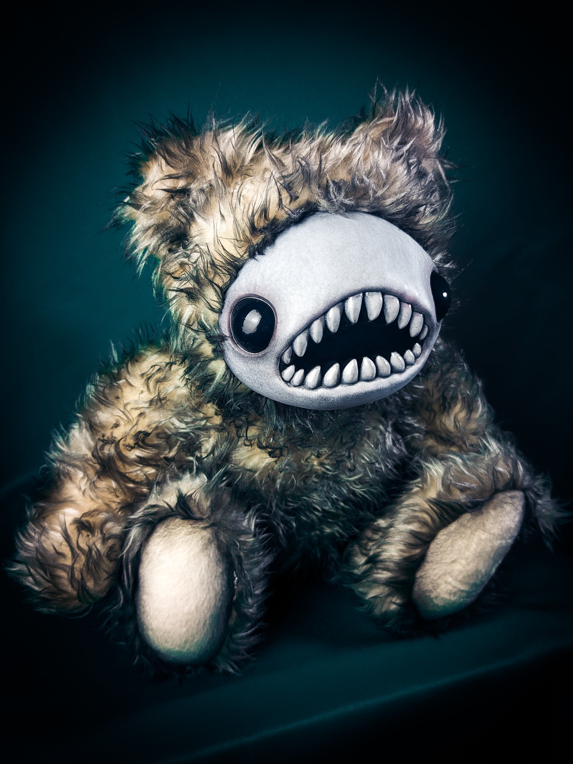 Alabaster Paranoia: SKREE- CRYPTCRITZ Handmade Plush Toy Art Doll for Freaky Folks