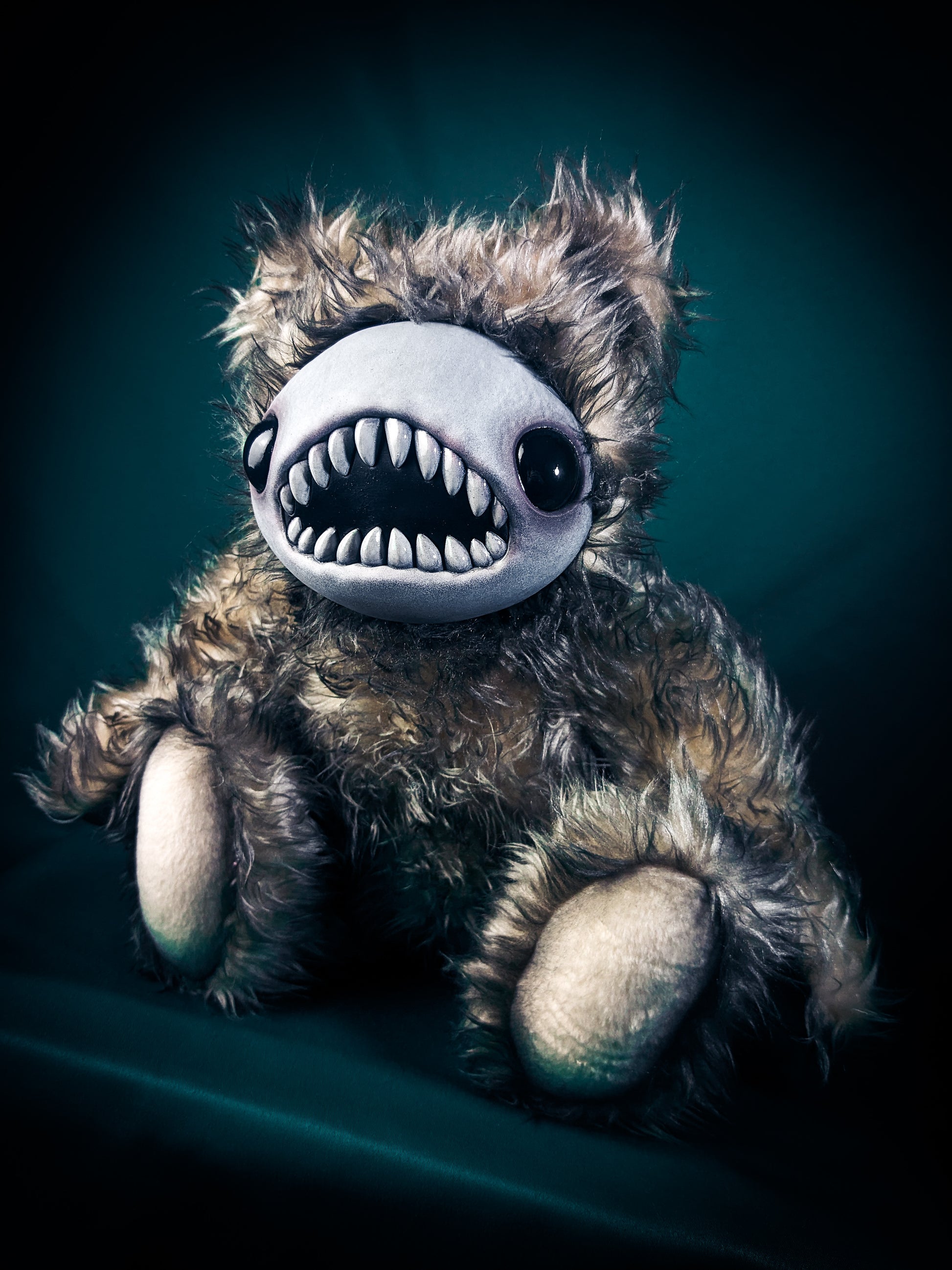 Alabaster Paranoia: SKREE- CRYPTCRITZ Handmade Plush Toy Art Doll for Freaky Folks