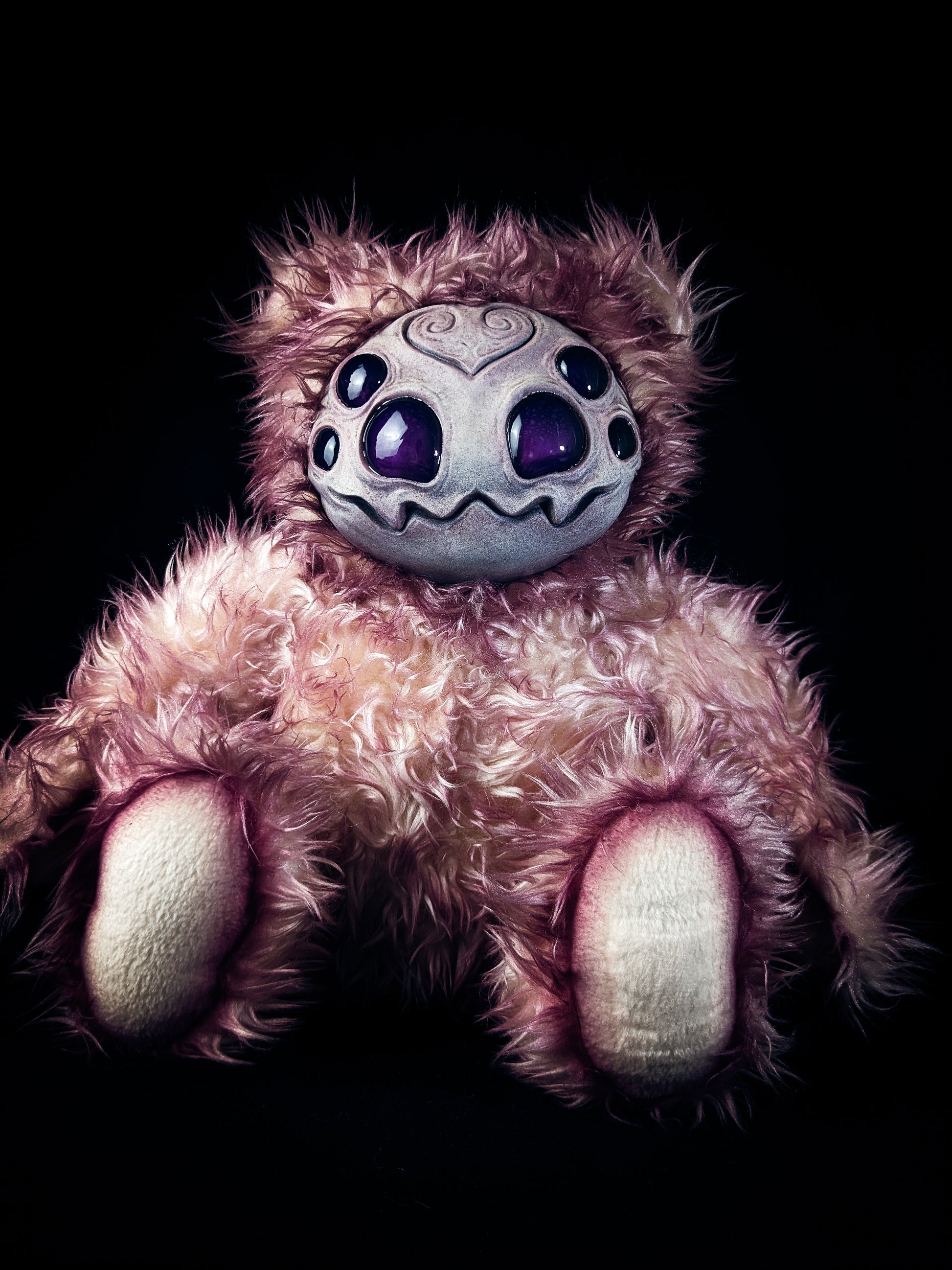 Blood-stained Arachnid: ARAKOBE - CRYPTCRITZ Handmade Plush Toy Art Doll for Art Enthusiasts