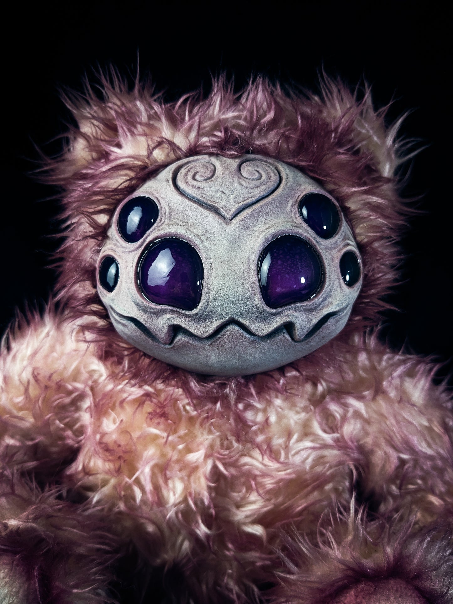 Blood-stained Arachnid: ARAKOBE - CRYPTCRITZ Handmade Plush Toy Art Doll for Art Enthusiasts