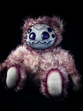 Load image into Gallery viewer, Blood-stained Arachnid: ARAKOBE - CRYPTCRITZ Handmade Plush Toy Art Doll for Art Enthusiasts
