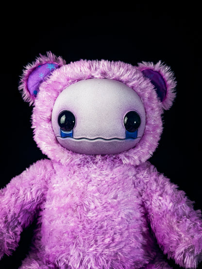 Fuzzy Furrington (Pastel Tears Ver.) - CRYPTCRITS Monster Art Doll Plush Toy
