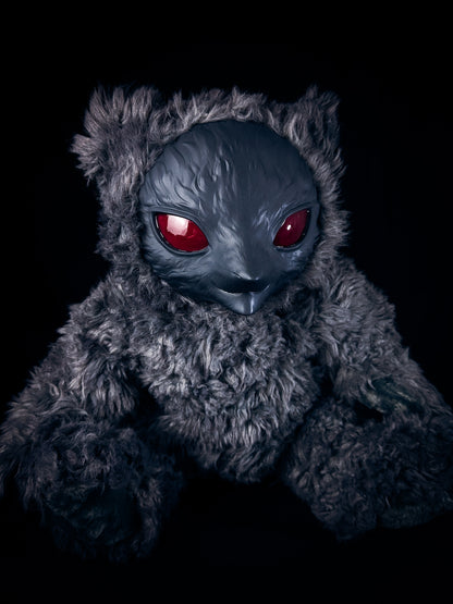 Vipal (Dark One Ver.) - CRYPTCRITZ Monster Art Doll Plush Toy