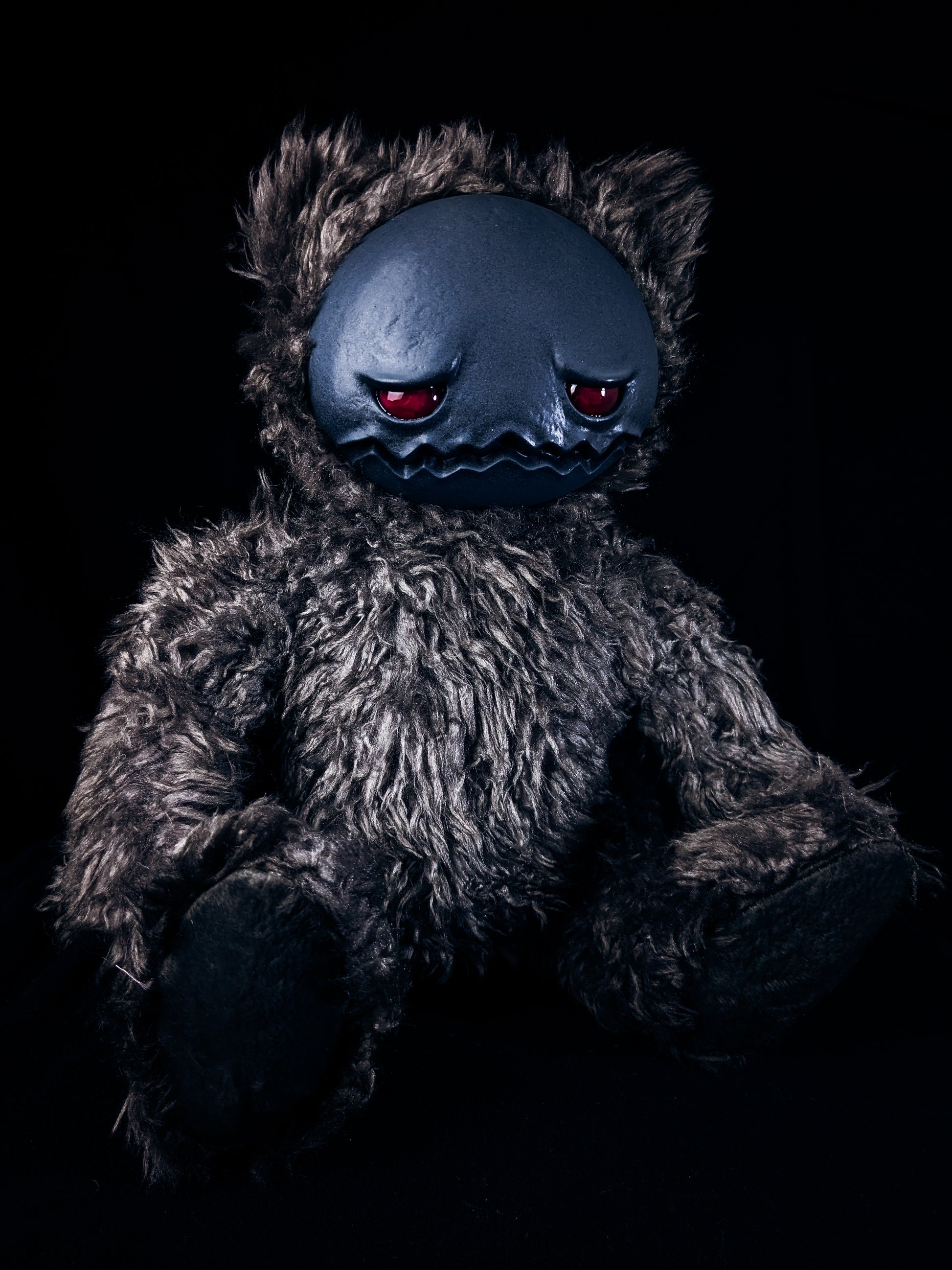 Gosia (Lost Colour Ver.) - CRYPTCRITZ Monster Art Doll Plush Toy