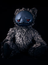 Load image into Gallery viewer, Gosia (Lost Colour Ver.) - CRYPTCRITZ Monster Art Doll Plush Toy
