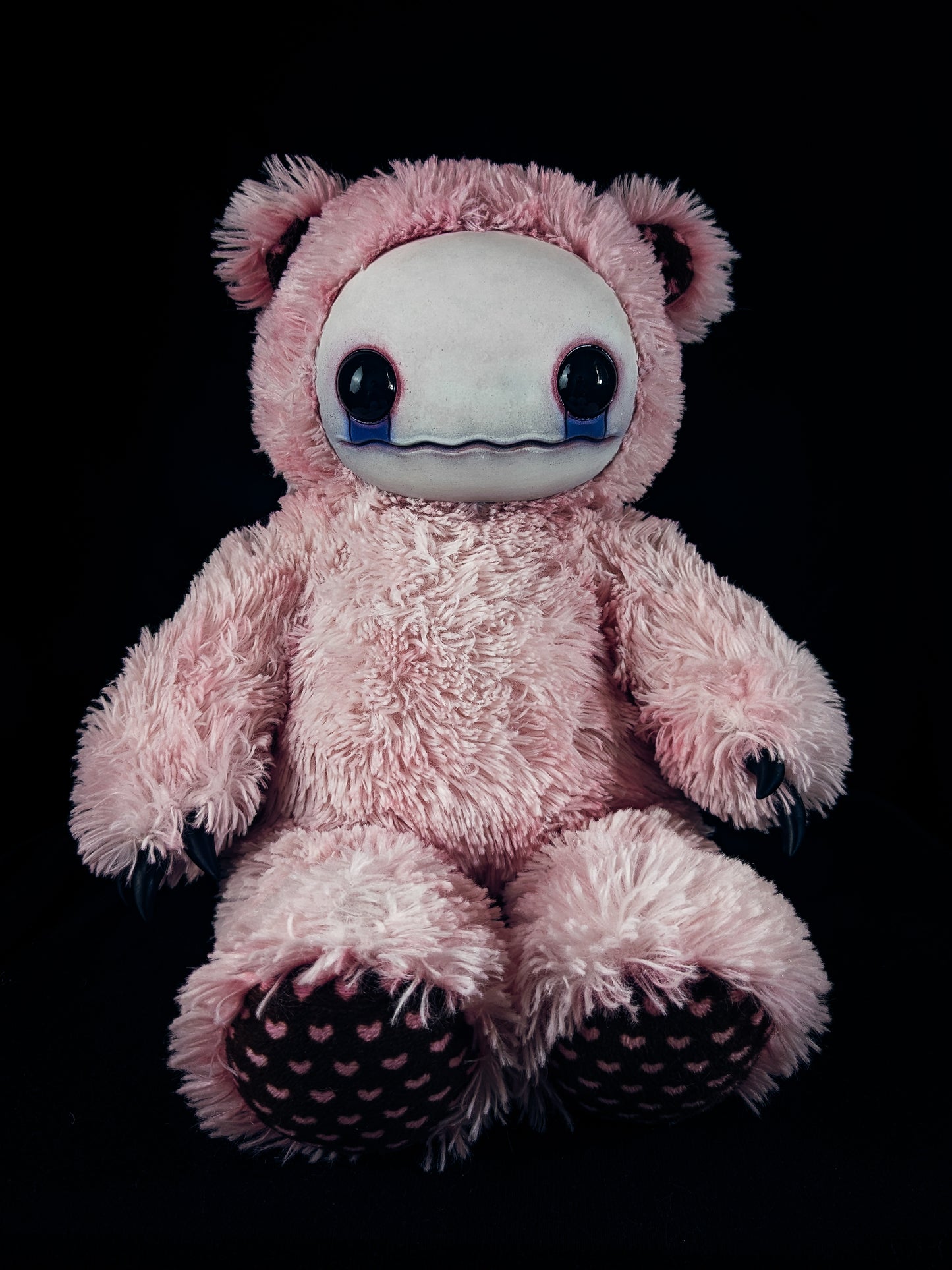 Fuzzy Furrington (Pink Inferno Ver.) - CRYPTCRITZ Monster Art Doll Plush Toy