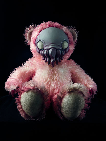 Pink Pantheon: ELDINUTH - CRYPTCRITZ Handcrafted Lovecraftian Cthulhu Art Doll Plush Toy for Eldritch Entities