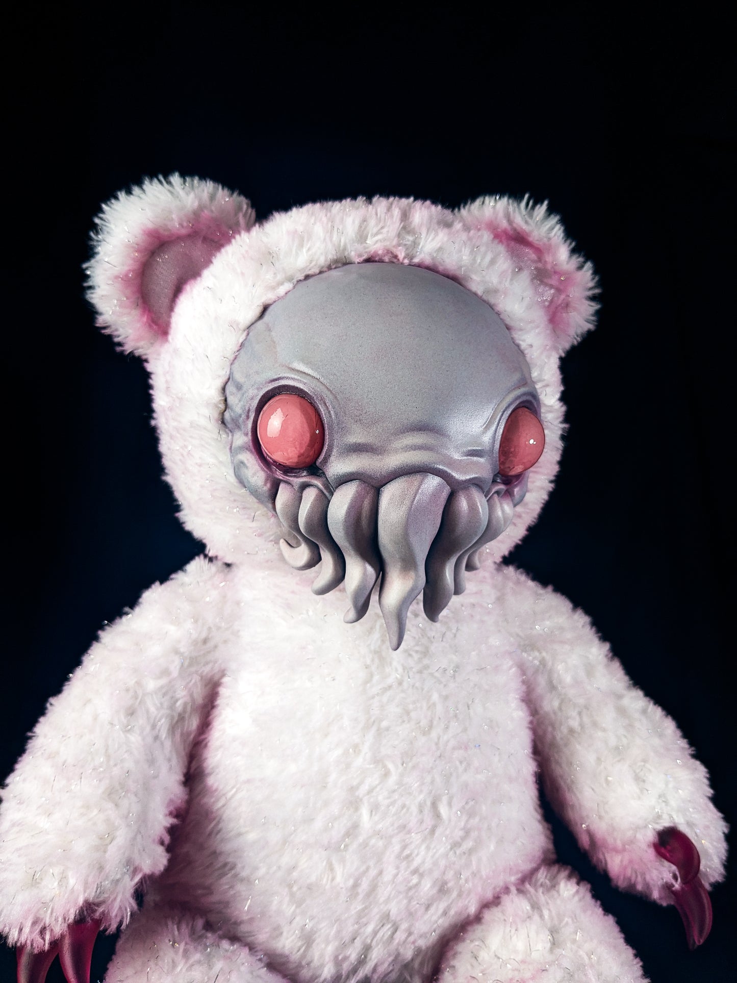 Shimmering Idol: ELDINUTH - CRYPTCRITS Handcrafted Lovecraftian Cthulhu Art Doll Plush Toy for Eldritch Entities