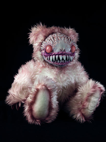 Frenzung (Atrocious Afterbirth Ver.) - CRYPTCRITS Monster Art Doll Plush Toy