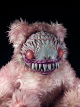 Load image into Gallery viewer, Frenzung (Atrocious Afterbirth Ver.) - CRYPTCRITS Monster Art Doll Plush Toy
