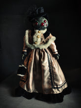 Load image into Gallery viewer, Arachnea - Friend Forever Dolls
