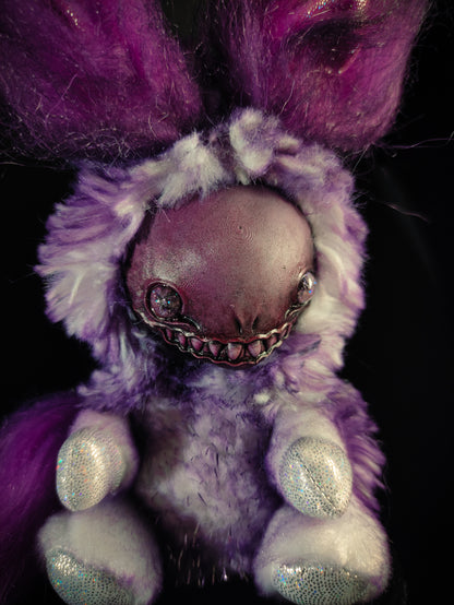 FRIEND Bloody Berry Flavour - Cryptid Art Doll Plush Toy