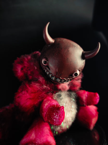 FRIEND Red Devil Reloaded Flavour - Cryptid Art Doll Plush Toy