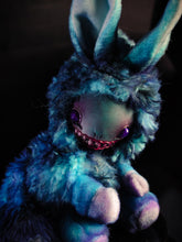 Load image into Gallery viewer, FRIEND Abyss Flavour - Cryptid Art Doll Plush Toy
