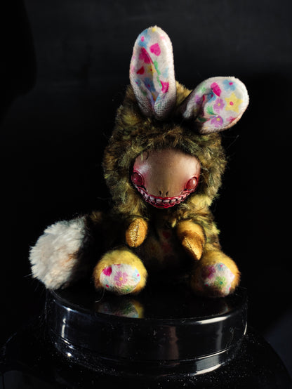 FRIEND Citrus & Cyanide Flavour - Cryptid Art Doll Plush Toy