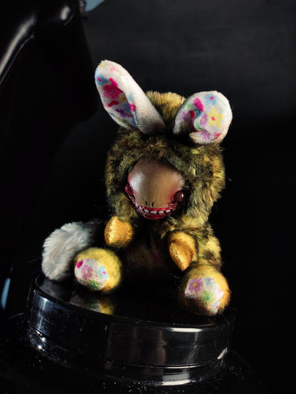 FRIEND Citrus & Cyanide Flavour - Cryptid Art Doll Plush Toy