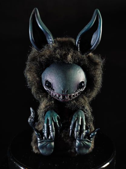 Sheeba - FORBIDDEN FRIENDS Art Toy