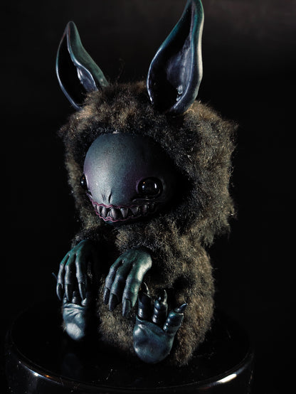 Sheeba - FORBIDDEN FRIENDS Art Toy
