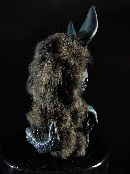 Sheeba - FORBIDDEN FRIENDS Art Toy