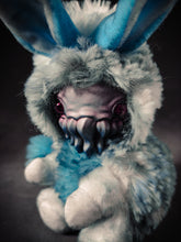 Load image into Gallery viewer, FRIENDTHULU Misty Madness II Flavour - Cryptid Art Doll Plush Toy

